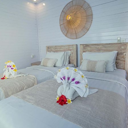 The Puncak Private Villa レンボンガン島 エクステリア 写真
