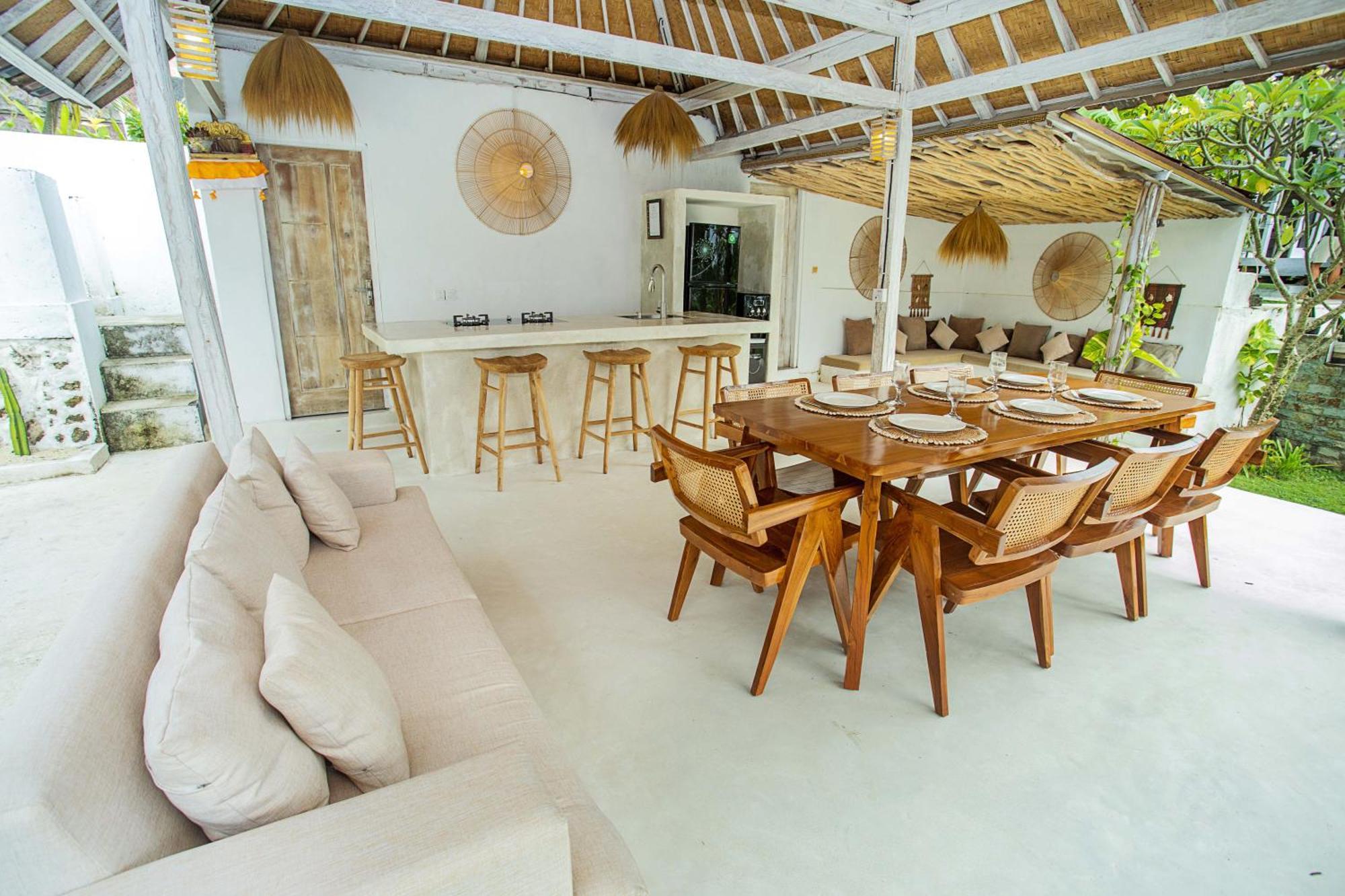The Puncak Private Villa レンボンガン島 エクステリア 写真