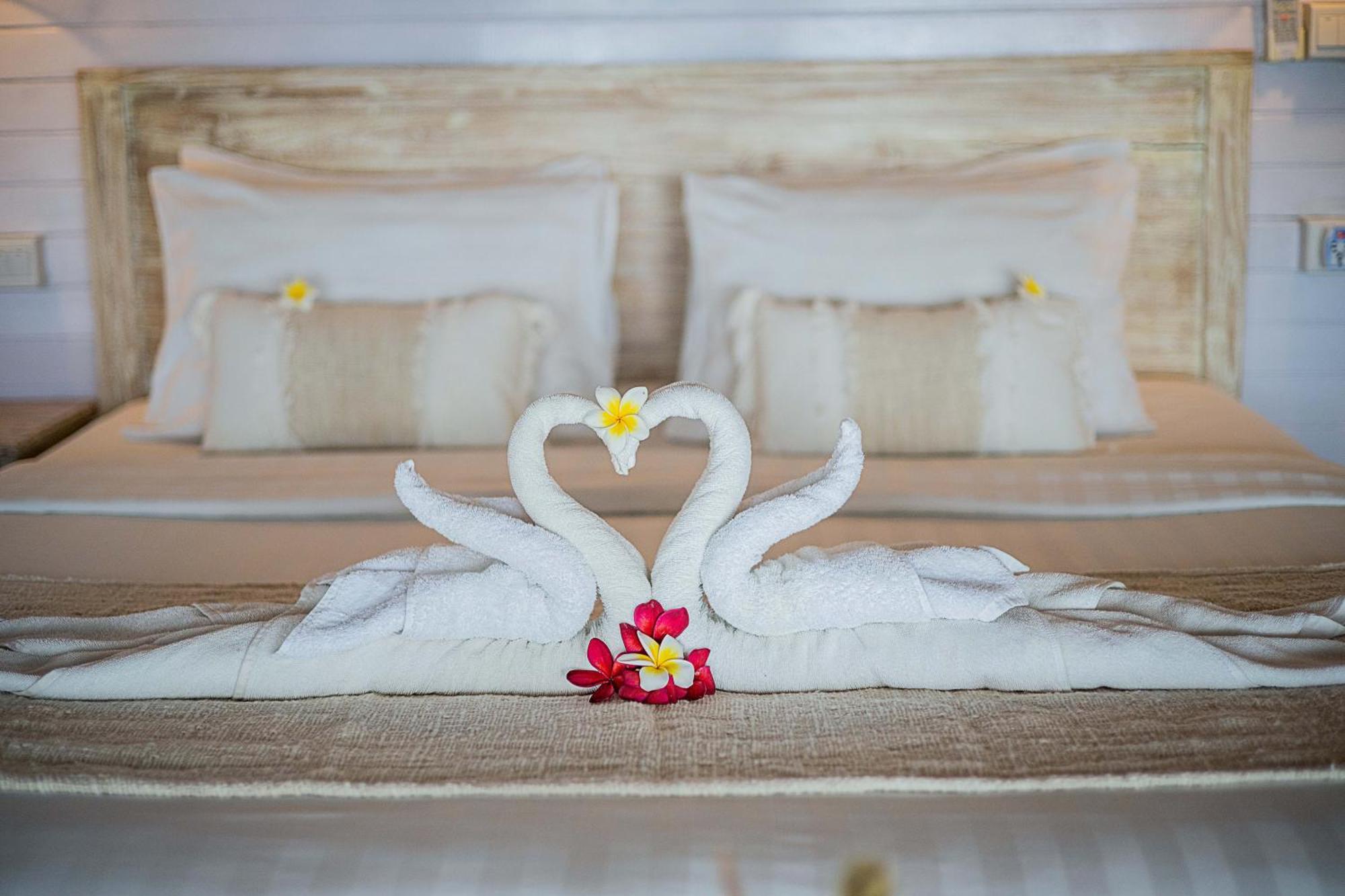 The Puncak Private Villa レンボンガン島 エクステリア 写真
