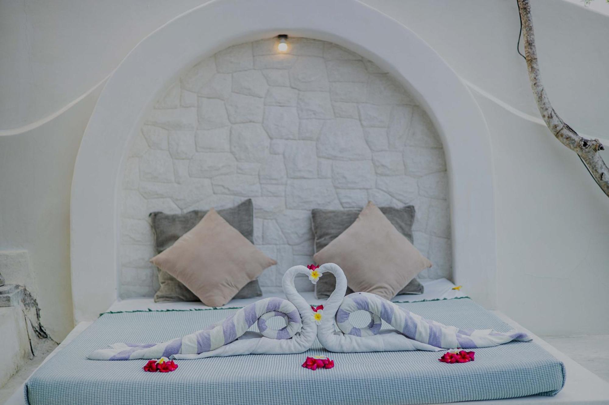 The Puncak Private Villa レンボンガン島 エクステリア 写真